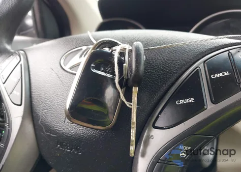 2014 Hyundai Elantra Limited/Se z USA, uszkodzony, nr VIN 5NPDH4AE8E8529041